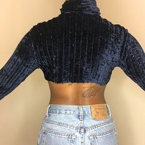 Ridged crop turtle neck